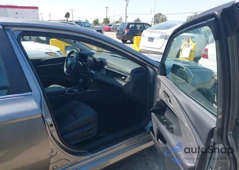 2025 Toyota Camry Xle from USA, damaged, VIN 4T1DBADK5SU534244